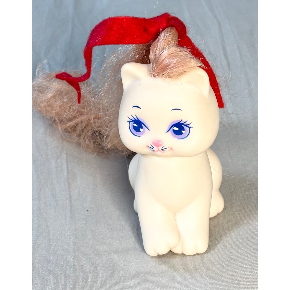Vintage 1989 Mattel Little pretty kitty toy figure